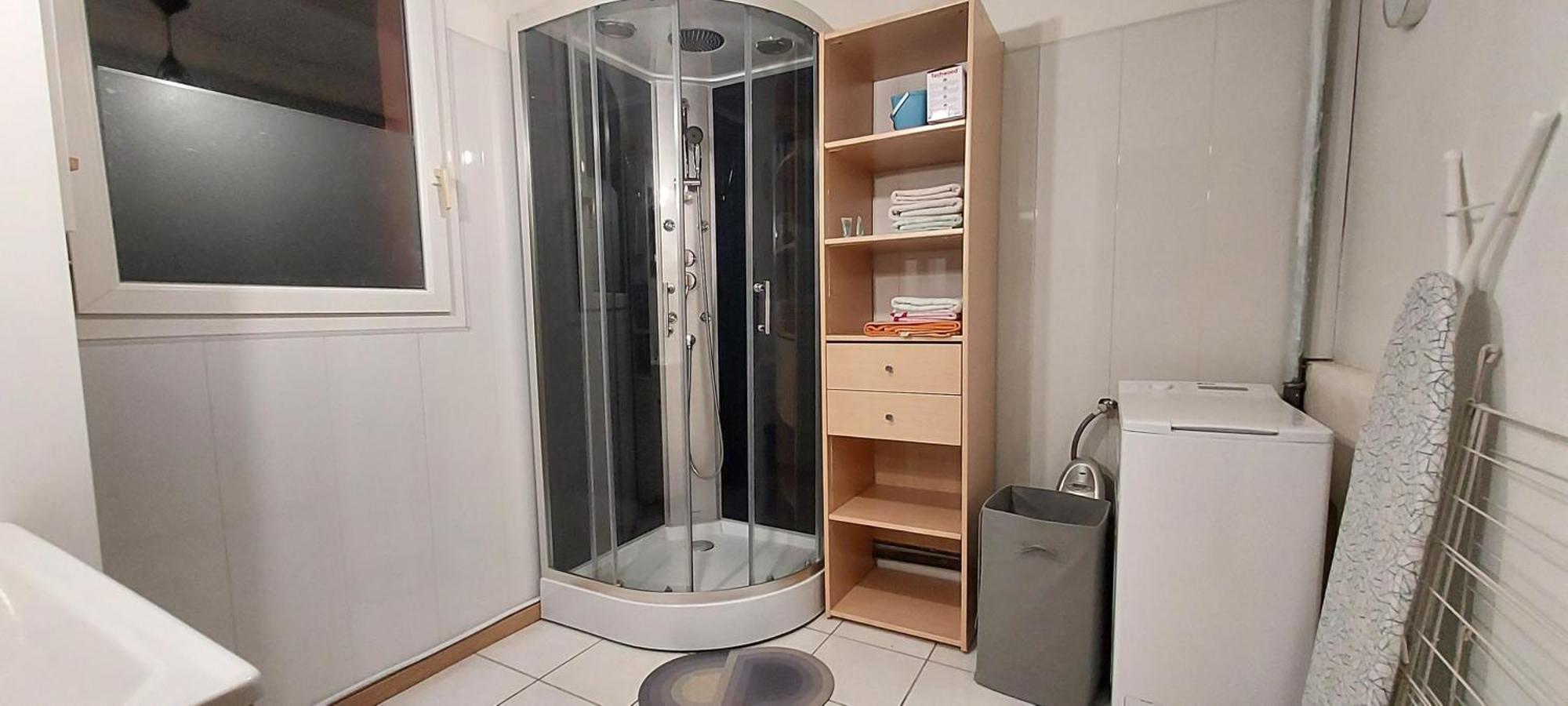 Le Barcares Logement Climatise Pour 6 Personnes, Draps Et Serviettes Non Fournis Air-Conditioned Accommodation For 6 People, Sheets And Towels Not Provided Alojamiento Con Aire Acondicionado Para 6 Personas, Sabanas Y Toallas No Incluidas Экстерьер фото